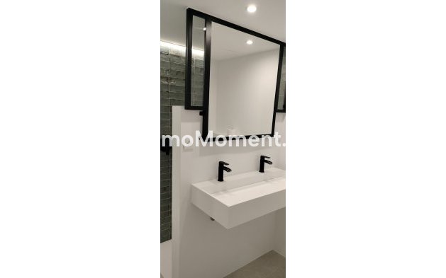 Resale - Apartment - Benahavís - Benahavís Centro