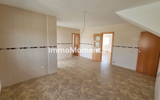 Resale - Villa - Lorca - Lorca Centro