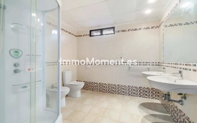 Wiederverkauf - Villa - Orihuela - La Zenia