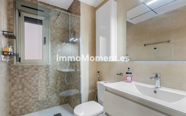 Resale - Villa - Orihuela - Villamartin