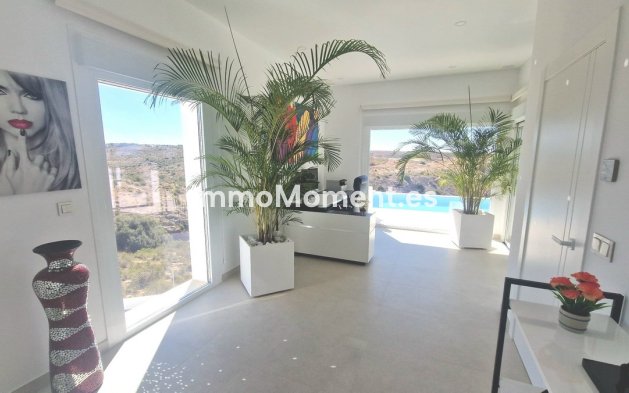 Bestaande woning - Villa - San Fulgencio - La Marina