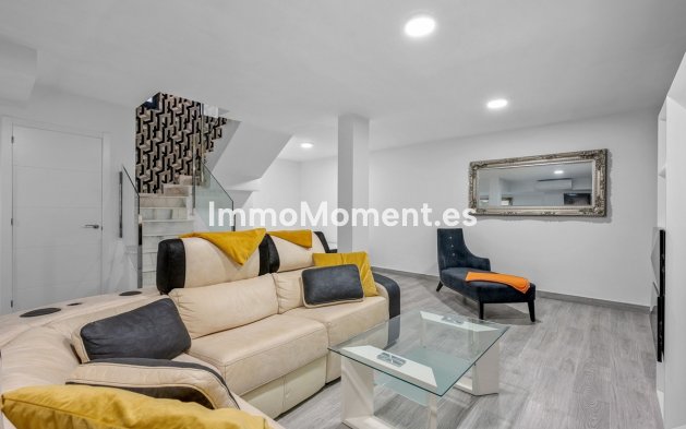 Revente - Villa - Orihuela - Orihuela Costa