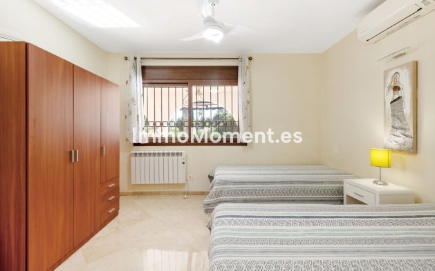 Bestaande woning - Villa - Estepona  - Atalaya