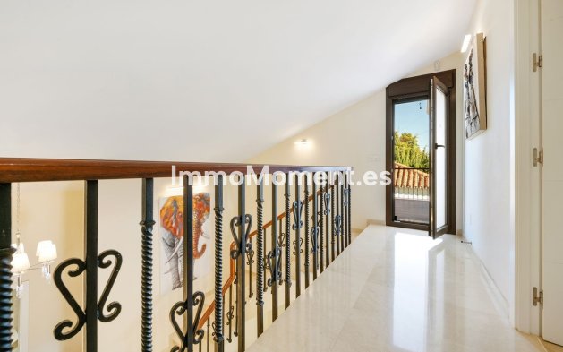 Bestaande woning - Villa - Estepona  - Atalaya
