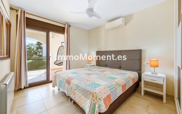 Bestaande woning - Villa - Estepona  - Atalaya