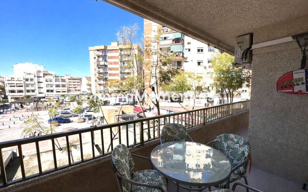 Resale - Apartment - Fuengirola - Fuengirola Centro