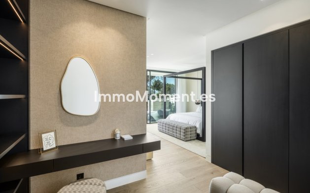 Wiederverkauf - Villa - Marbella - Nueva Andalucía