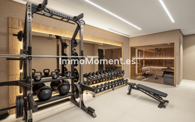 Wiederverkauf - Villa - Marbella - Nueva Andalucía