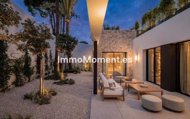 Wiederverkauf - Villa - Marbella - Nueva Andalucía