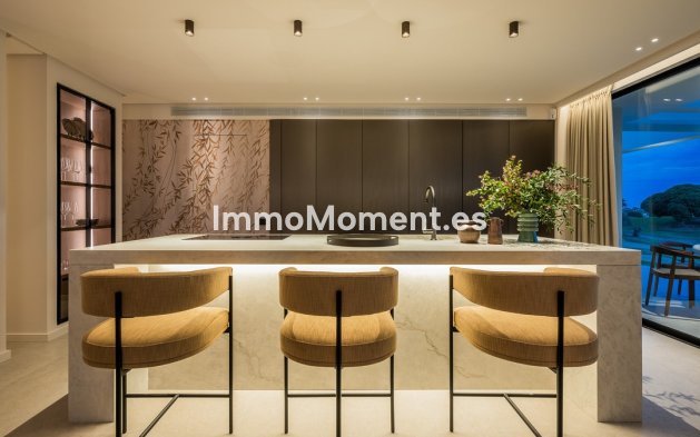 Wiederverkauf - Villa - Marbella - Nueva Andalucía