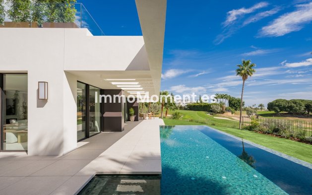 Wiederverkauf - Villa - Marbella - Nueva Andalucía