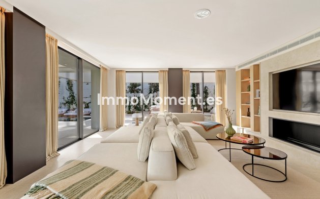 Wiederverkauf - Villa - Marbella - Nueva Andalucía