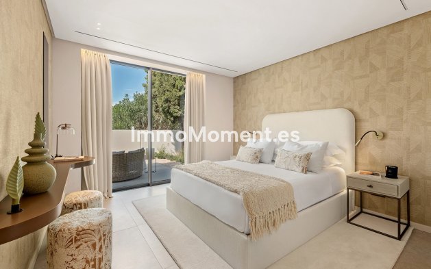 Wiederverkauf - Villa - Marbella - Nueva Andalucía