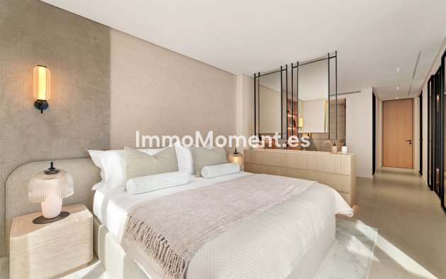 Wiederverkauf - Villa - Marbella - Nueva Andalucía