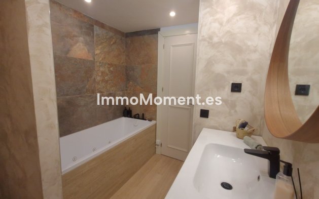 Wiederverkauf - Wohnung - Marbella - Nueva Andalucía