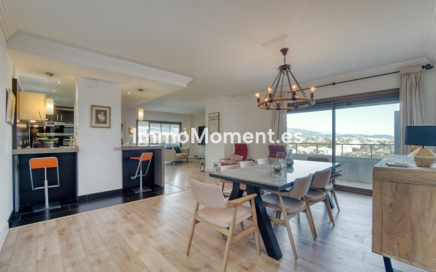 Wiederverkauf - Wohnung - Estepona  - Estepona Centro