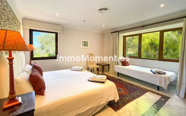 Reventa - Villa - Marbella - El Rosario