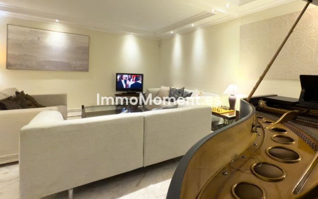 Reventa - Villa - Marbella - El Rosario