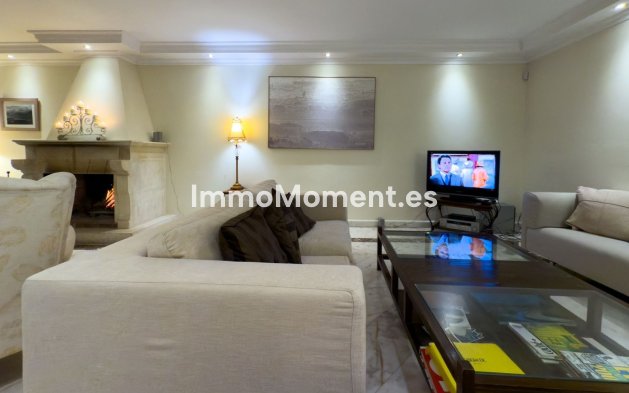 Reventa - Villa - Marbella - El Rosario