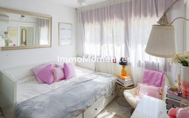 Resale - Villa - Marbella - El Rosario