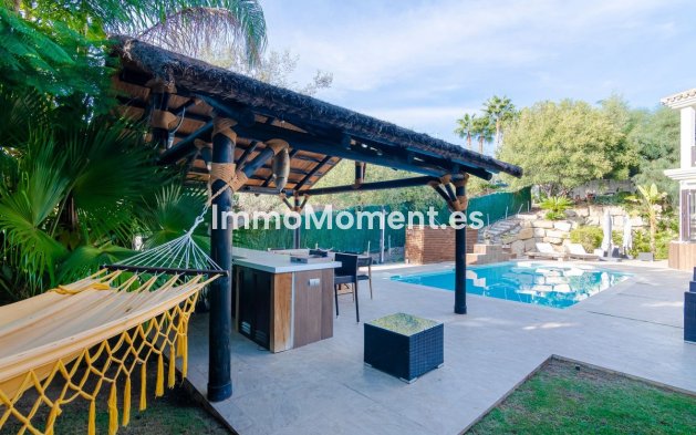 Wiederverkauf - Villa - Marbella - Nueva Andalucía