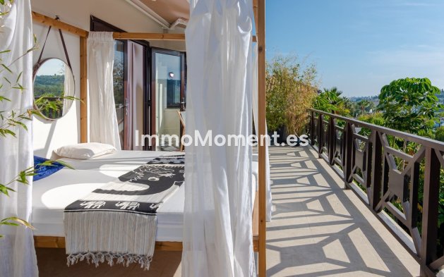 Wiederverkauf - Villa - Marbella - Nueva Andalucía