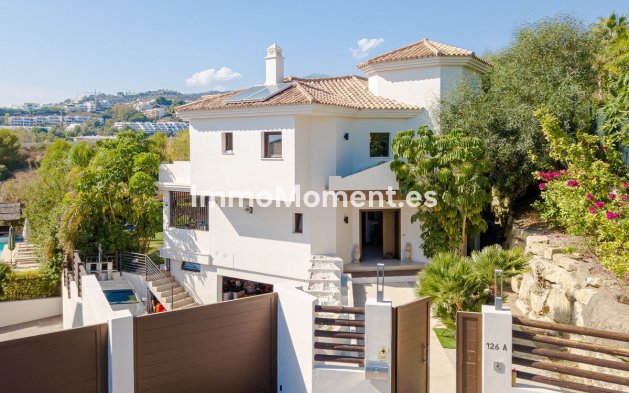 Wiederverkauf - Villa - Marbella - Nueva Andalucía