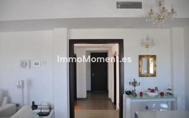 Bestaande woning - Villa - Estepona  - Estepona Centro