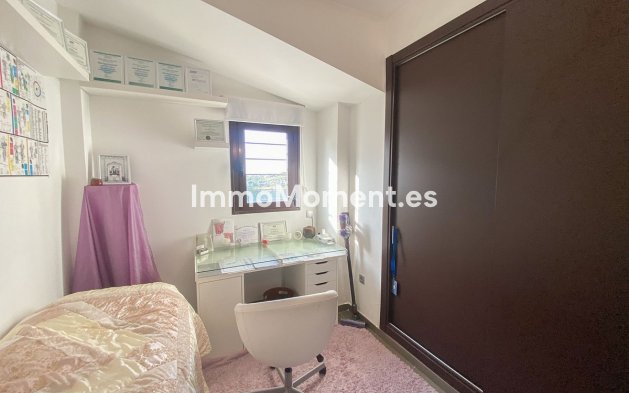 Bestaande woning - Villa - Estepona  - Estepona Centro