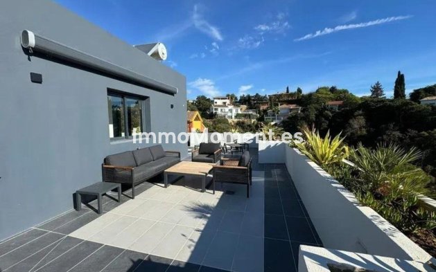 Reventa - Villa - Marbella - Elviria