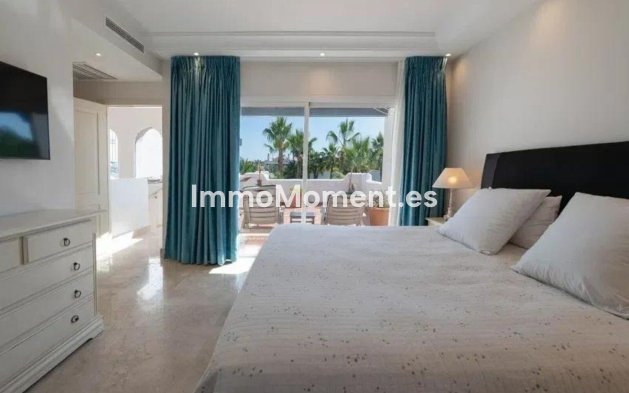Wiederverkauf - Wohnung - Marbella - Puerto Banús