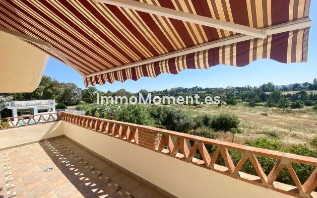 Resale - Villa - Marbella - Guadalmina Alta