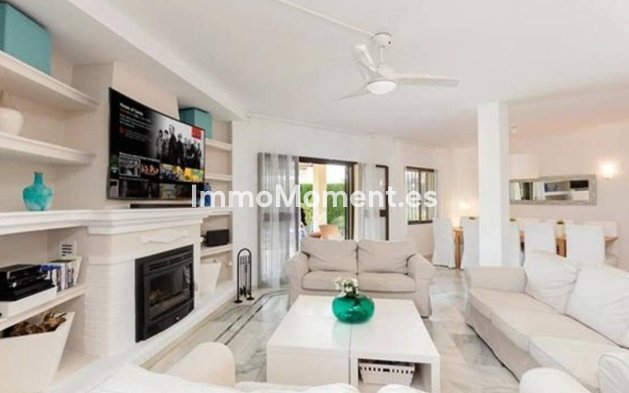 Wiederverkauf - Villa - Marbella - Nueva Andalucía