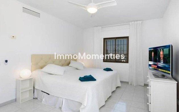 Wiederverkauf - Villa - Marbella - Nueva Andalucía