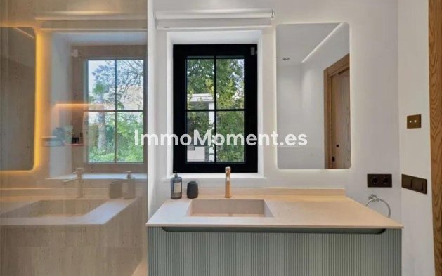 Wiederverkauf - Villa - Marbella - Puerto Banús