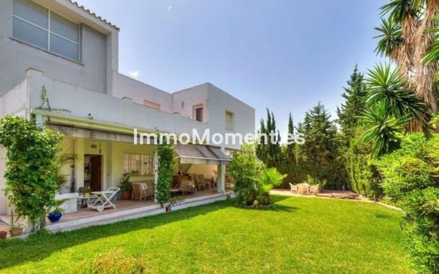 Reventa - Villa - Marbella - Nueva Andalucía