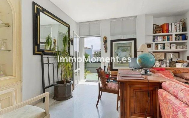 Reventa - Villa - Marbella - Nueva Andalucía