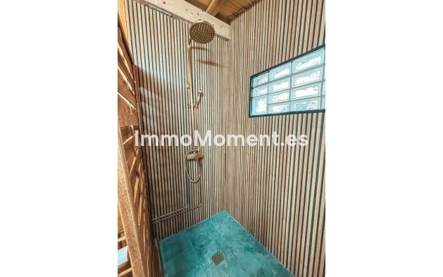 Resale - Villa - Marbella - Nueva Andalucía