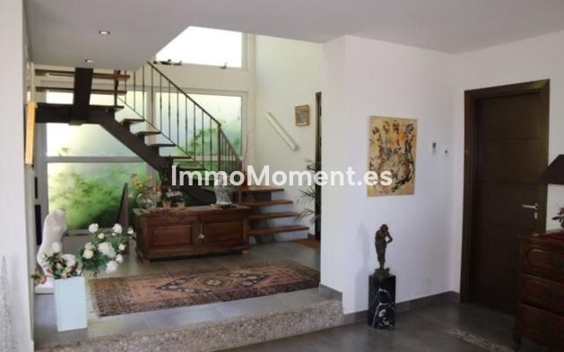 Resale - Villa - Benahavís - Los Arqueros
