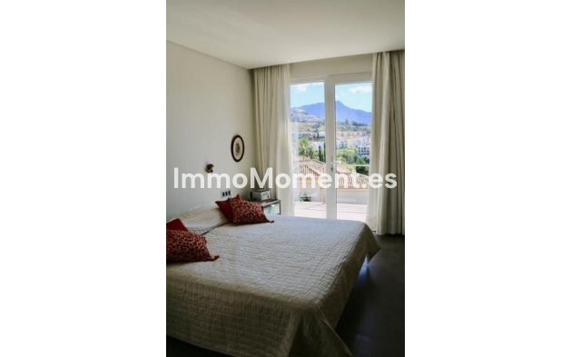 Resale - Villa - Benahavís - Los Arqueros