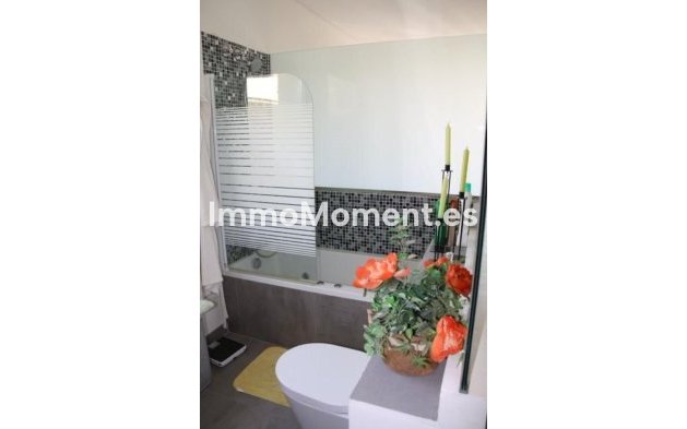 Resale - Villa - Benahavís - Los Arqueros