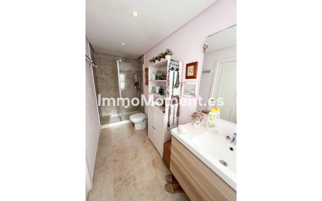 Bestaande woning - Geschakelde woning - Marbella - Nagüeles