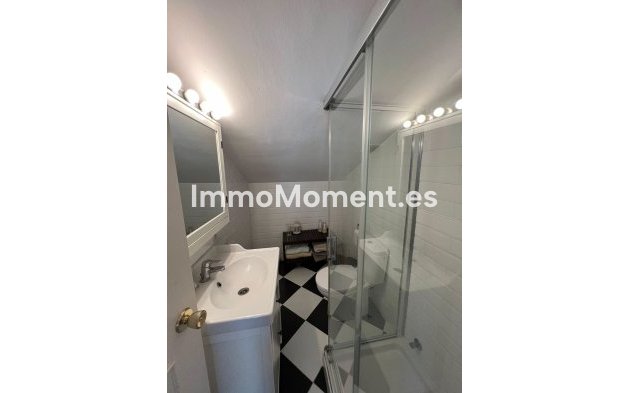 Bestaande woning - Geschakelde woning - Marbella - Nagüeles