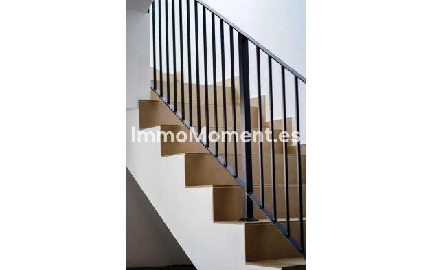 Bestaande woning - Geschakelde woning - Estepona  - Cancelada