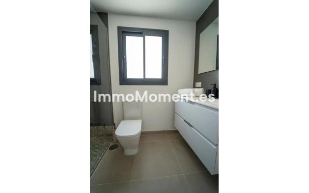 Bestaande woning - Geschakelde woning - Estepona  - Cancelada