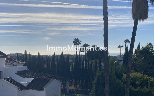Resale - Villa - El Paraiso - New Golden Mile
