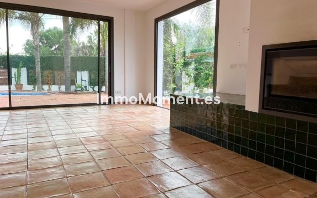 Resale - Villa - Marbella - Nagüeles