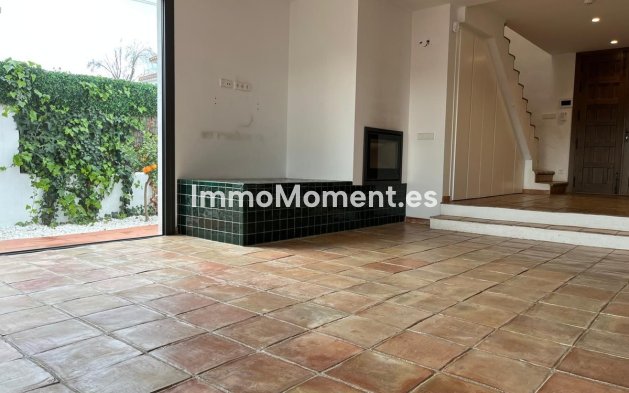 Resale - Villa - Marbella - Nagüeles