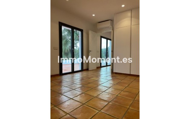 Resale - Villa - Marbella - Nagüeles