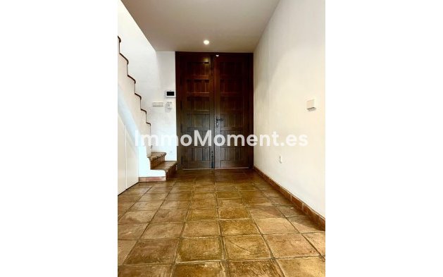 Resale - Villa - Marbella - Nagüeles